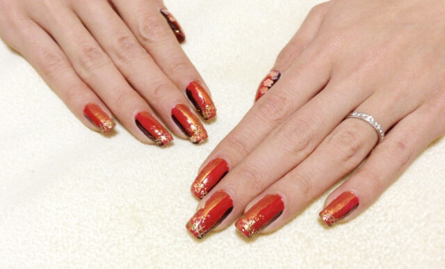 秋冬に揃えておきたい人気ネイルカラー セットでカラージェルを揃えるなら